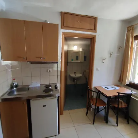 Apartment Kapsalas