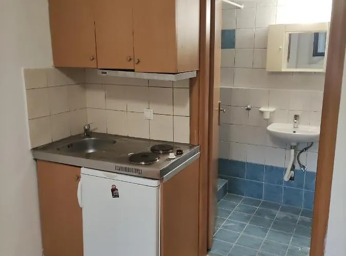 Kapsalas Apartment *